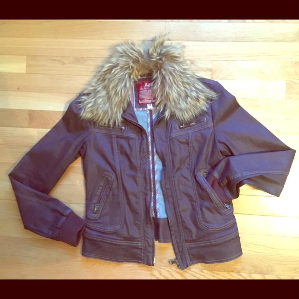 Over dyed denim jacket with faux fur collar
